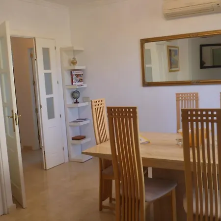 Lomas De Riviera 3 Bed Townhouse Holiday home Malaga