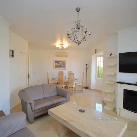 Lomas De Riviera 3 Bed Townhouse Holiday home