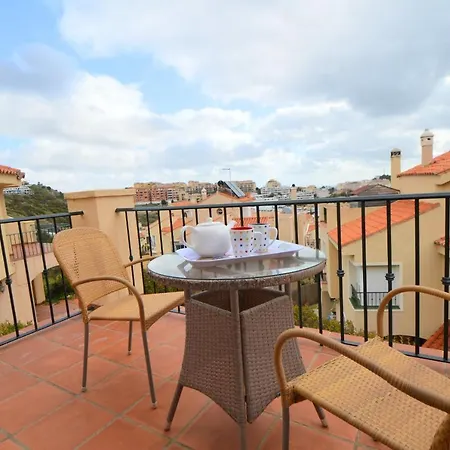 Lomas De Riviera 3 Bed Townhouse * Malaga