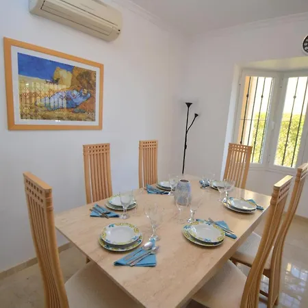 Lomas De Riviera 3 Bed Townhouse *