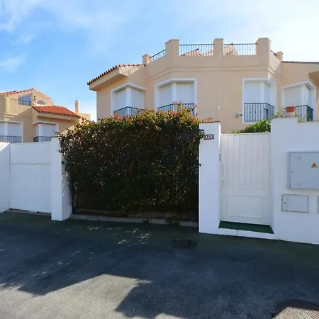Lomas De Riviera 3 Bed Townhouse *